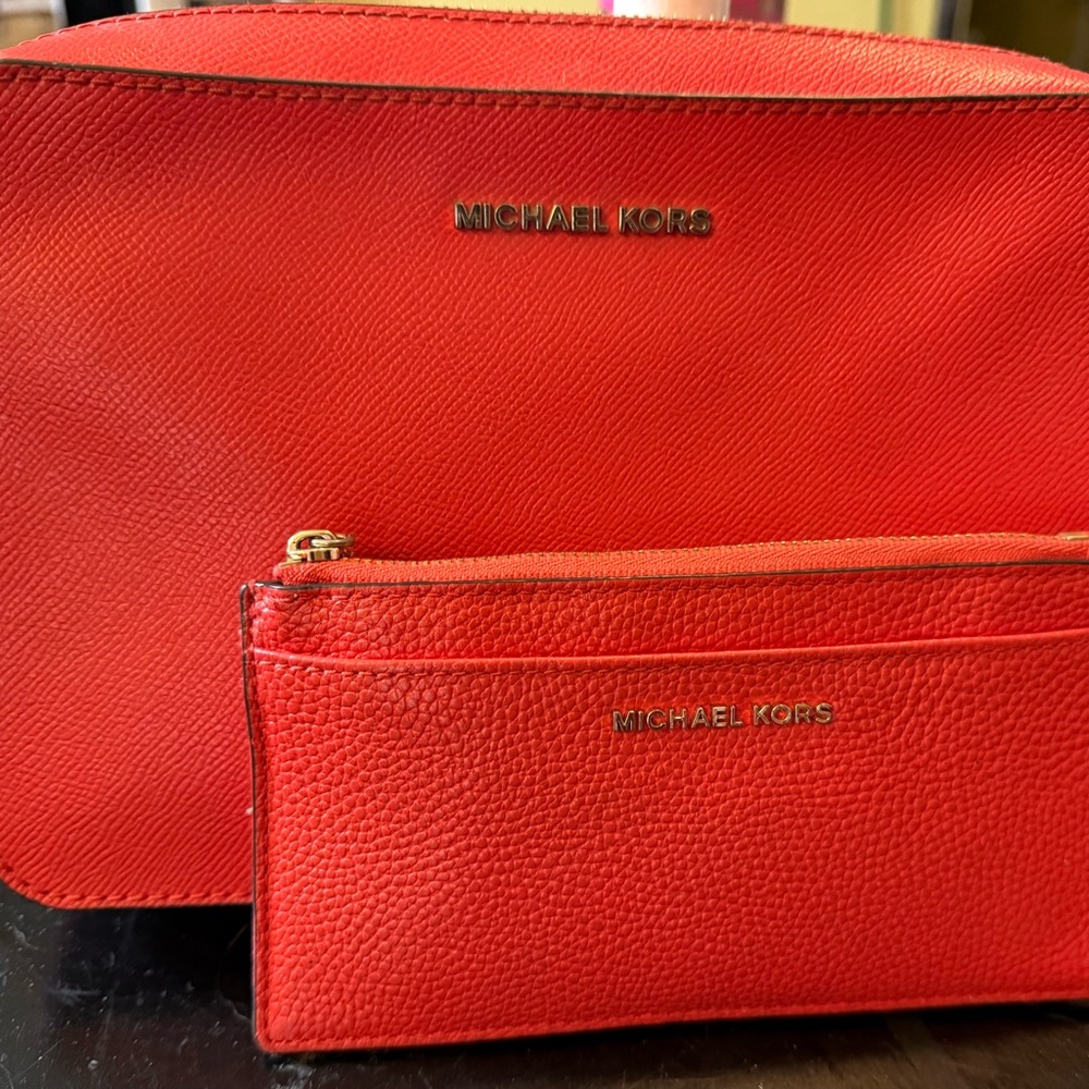 Michael Kors Coral Women's Bag Set